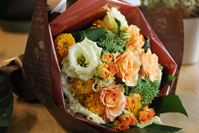 花束(ブーケ風)黄色・オレンジ系